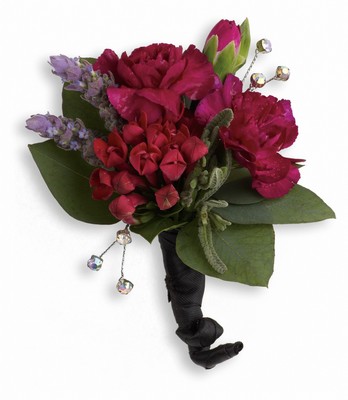 Red Carpet Romance Boutonniere